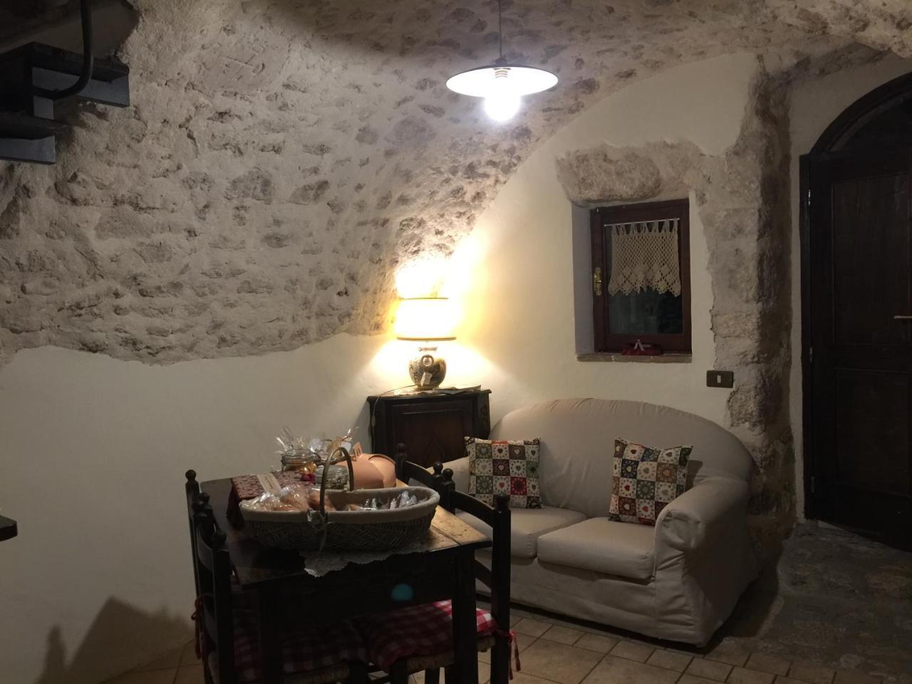 Residenza La Torre Aparthotel Santo Stefano Di Sessanio Ngoại thất bức ảnh